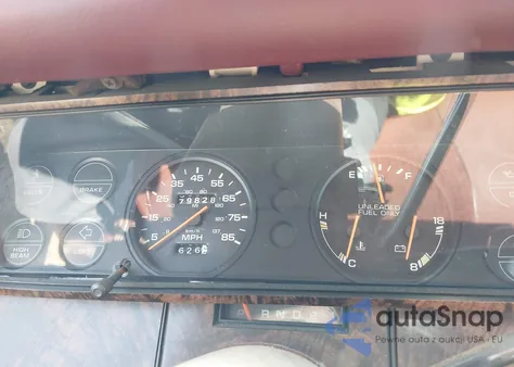 1989 Plymouth Reliant Le z USA, uszkodzony, nr VIN 3P3BK46DXKT973073